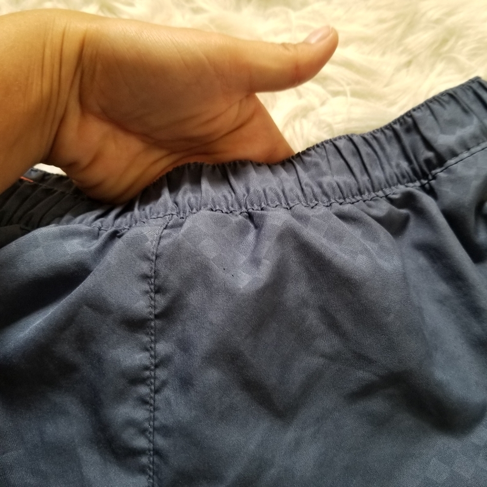 Adidas Running Athletic Shorts Small - Picture 4 of 8